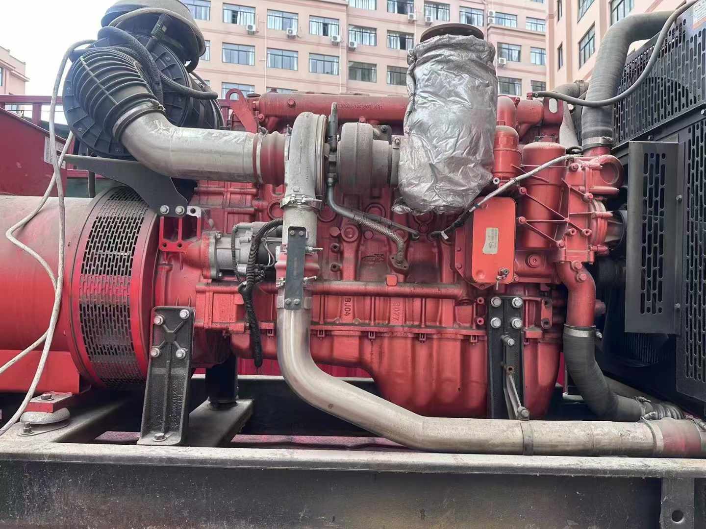 临夏县如何选择适合 600kW 柴油发电机组的过载保护器？